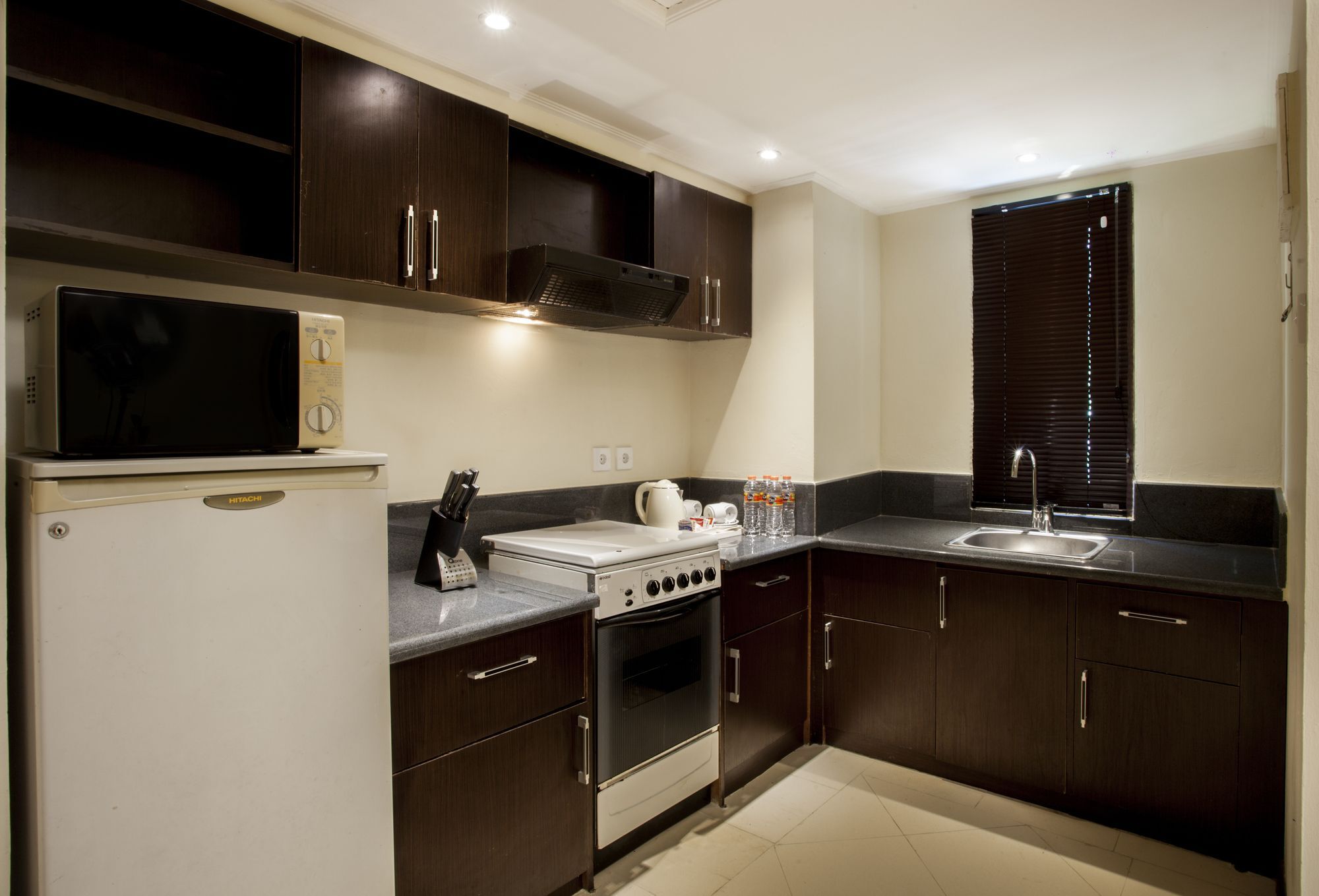 Mangsit Suites By Holiday Resort Lombok Buitenkant foto